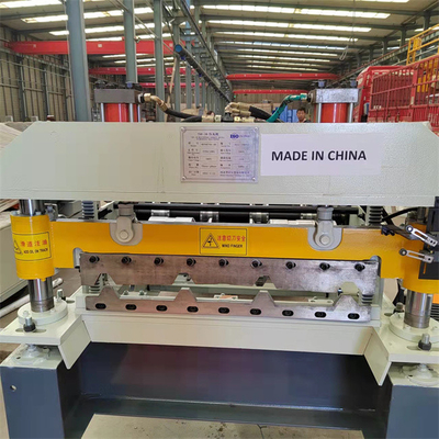 Metal Roof Panel Roll Forming Machine PLC Control Film 0.3-0.8mm