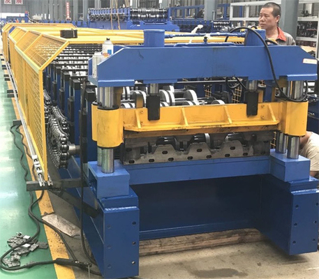 Automatic PLC Control Metal Deck Forming Machine Hydraulic drive 37kw