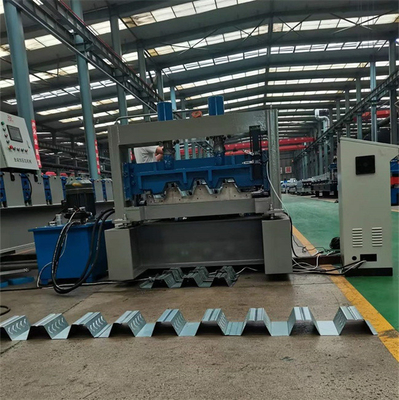 Color Steel Floor Decking Roll Forming Machine 0.8-1.5mm Thickness