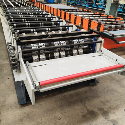Composite Metal Floor Decking Roll Forming Machine Delta PLC Operating System