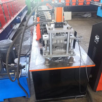 Galvanized Steel Shutter Door Forming Machine Hydraulic Cutting