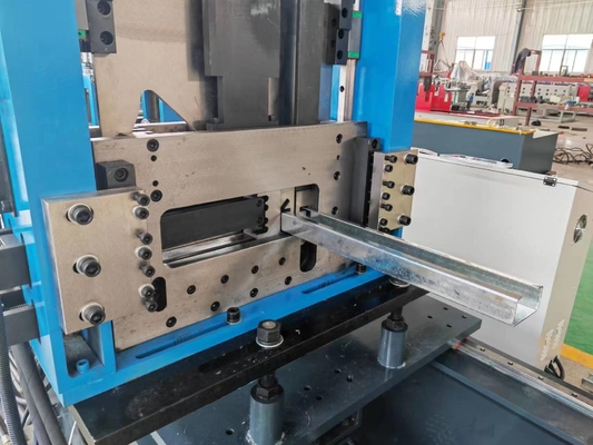 G350 G550 2.4mm Full Hard Steel Galvanized Steel Profile C/Z Purlin Roll Forming Machine