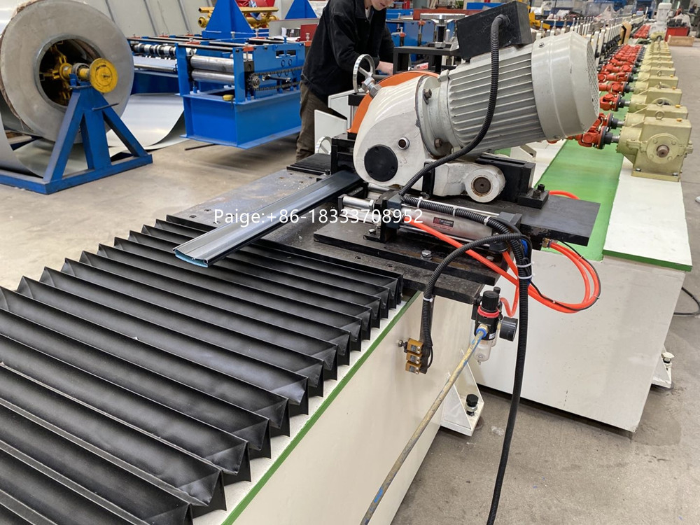 55/77/89 types of Double layer slat pu foam rolling shutter door roll forming machine